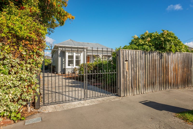 14 Wellington Street, Phillipstown, Christchurch - Carousel 19