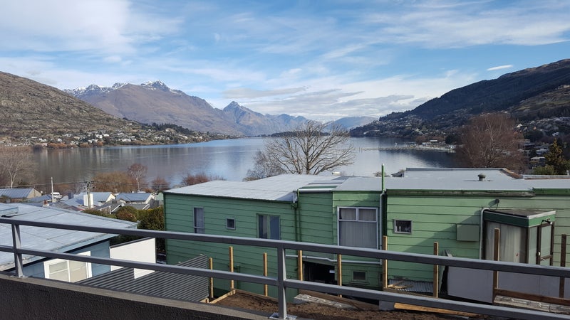 1 Yewlett Crescent, Frankton, Queenstown - Carousel 1