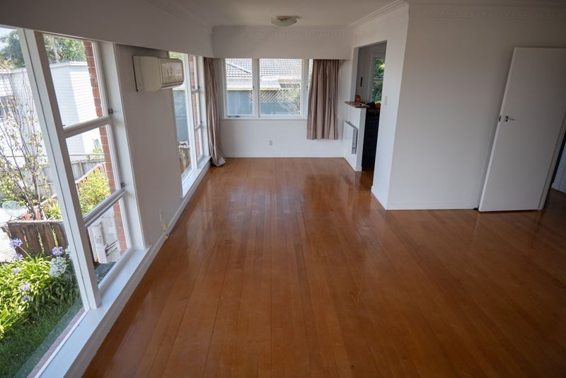 2/15 Felton Mathew Avenue, St Johns, Auckland - Carousel 2