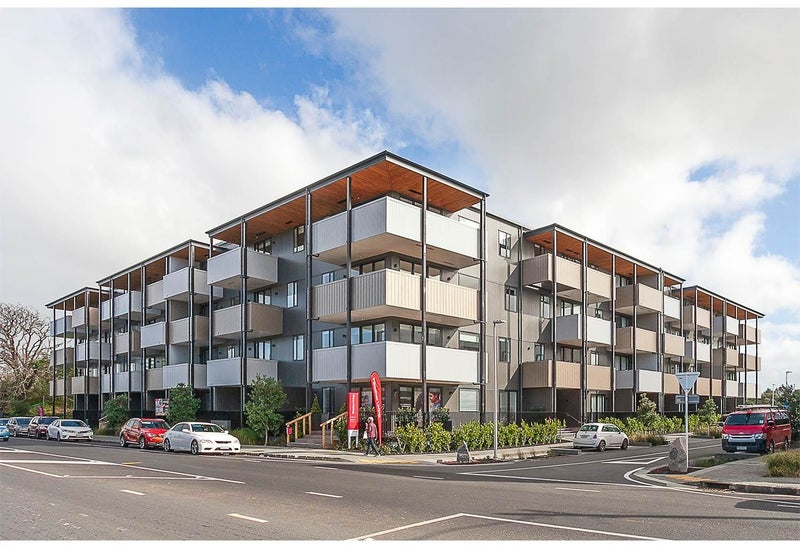 306/1 Kimiora Street, Three Kings, Auckland - Carousel 19