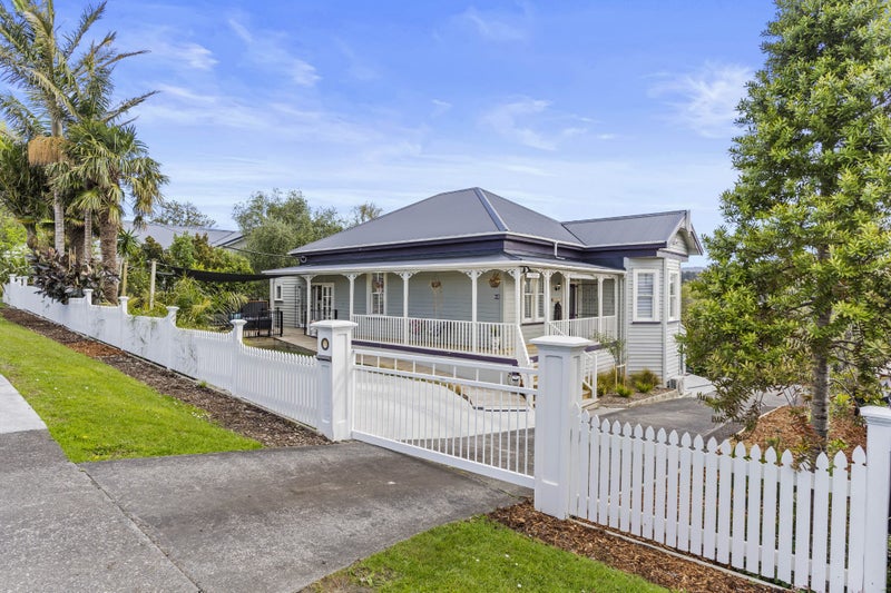 35 Hetherington Road, Ranui, Auckland - Carousel 1