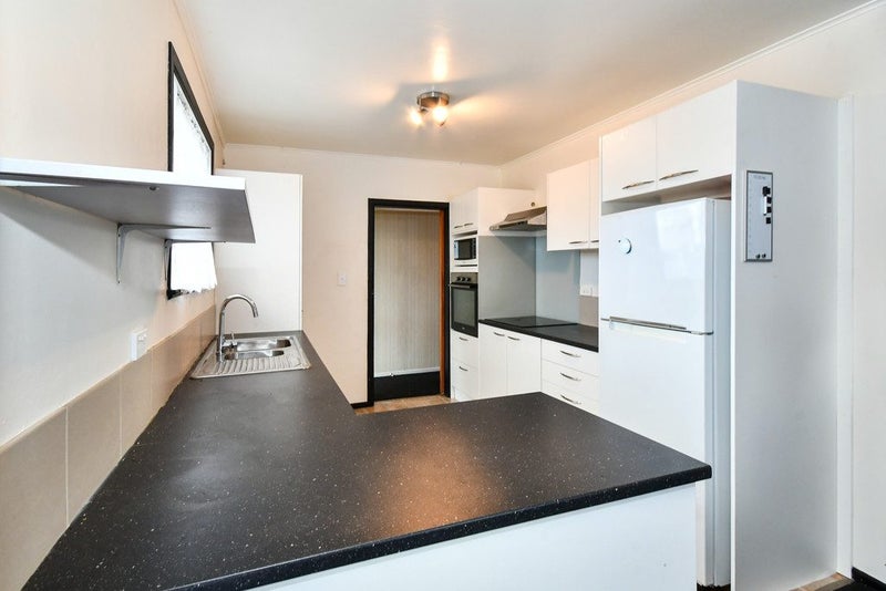 1/138 Buckland Road, Mangere East, Auckland - Carousel 2