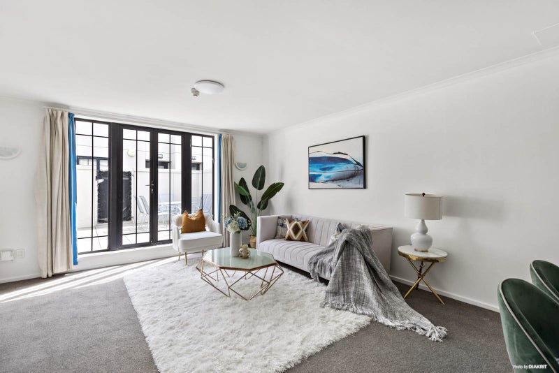 6C/8 Farnham Street, Parnell, Auckland - Carousel 1