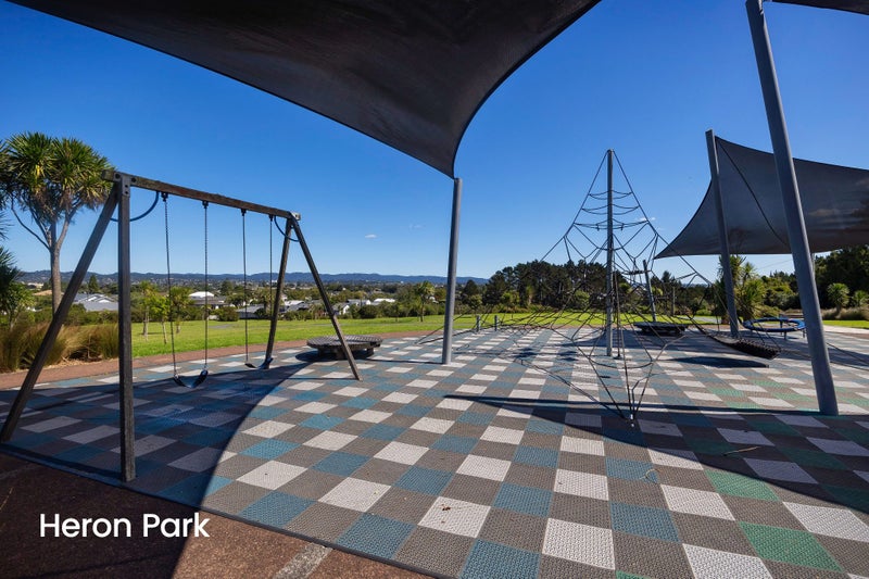 28B Fairlands Avenue, Waterview, Auckland - Carousel 28