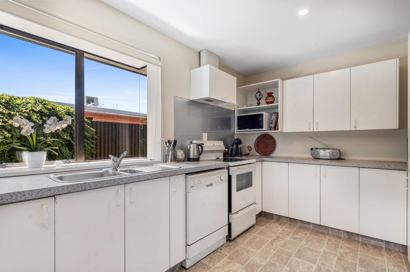 228A Harewood Road, Bishopdale, Christchurch - Carousel 2