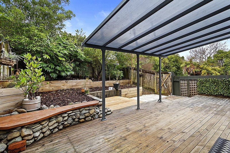 2/19 Park Road, Belmont, Lower Hutt - Carousel 2