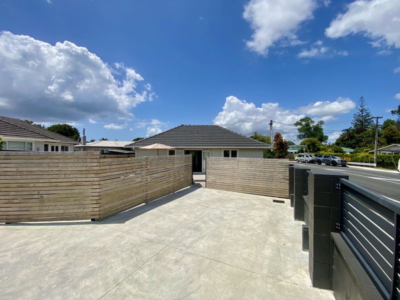 43A Taikata Road, Te Atatu Peninsula, Auckland - Carousel 15