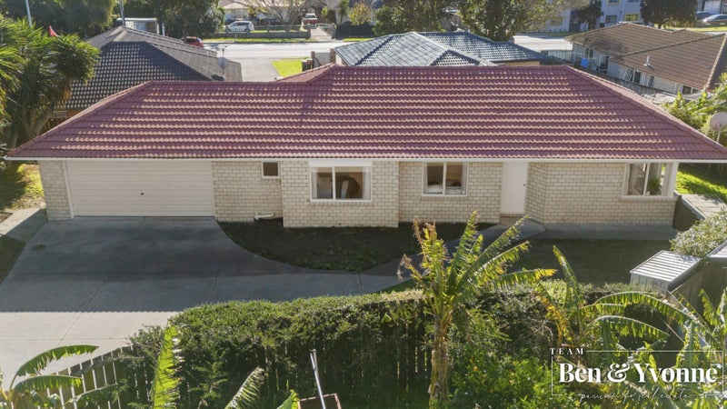 13 Novak Place, Mangere, Auckland - Carousel 1
