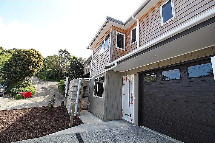 36 Hindmarsh Street, Johnsonville, Wellington - Carousel 1