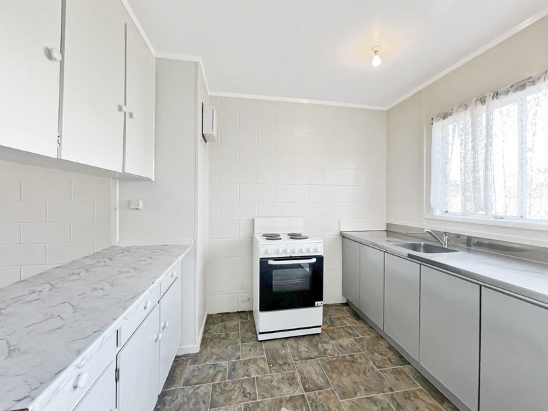 2/83 Favona Road, Favona, Auckland - Carousel 2