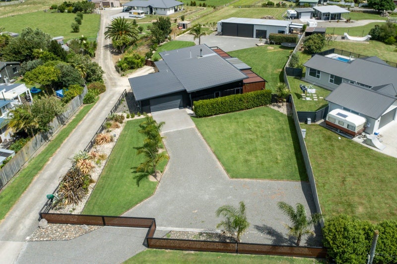 27 Petane Road, Bay View, Napier - Carousel 1