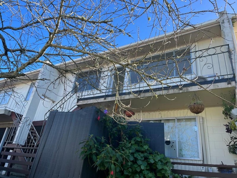 4/21 Cleary Road, Panmure, Auckland - Carousel 1