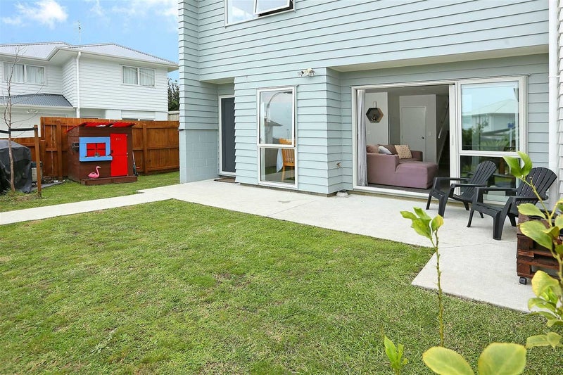 27 Apple Orchard Way, Sunnyvale, Auckland - Carousel 2