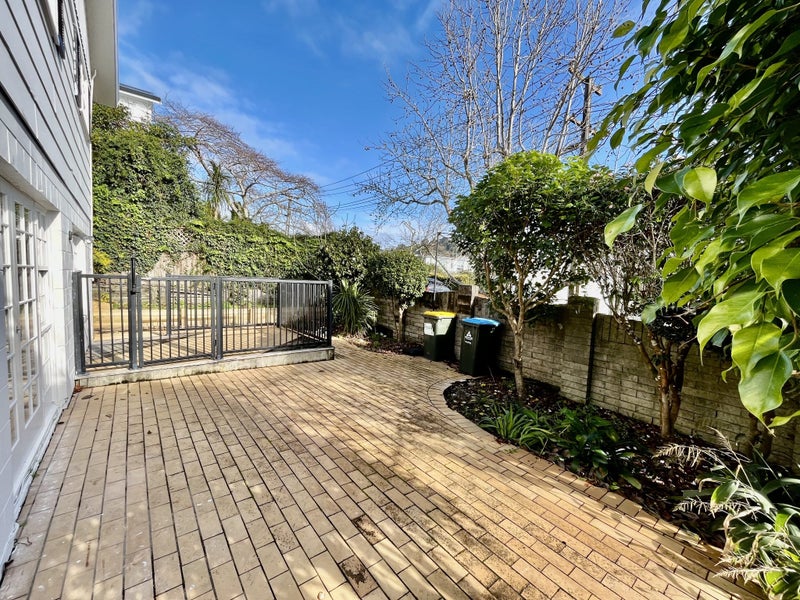 1/11 Spencer Street, Remuera, Auckland - Carousel 11
