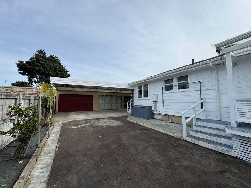 13 Rountree Place, Conifer Grove, Takanini - Carousel 2