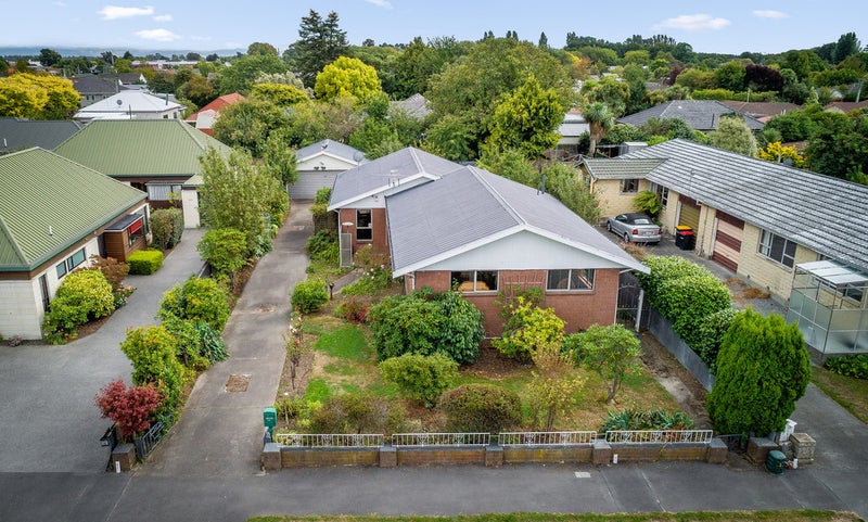 32 Strathfield Avenue, Dallington, Christchurch - Carousel 2