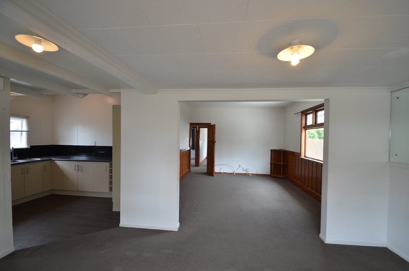 17 Grenville Street, Waltham, Christchurch - Carousel 2