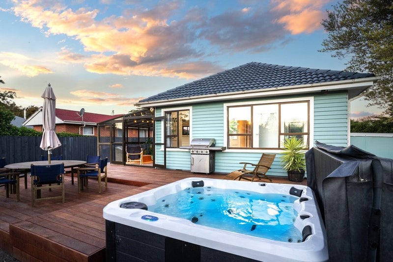 1/7 Earl Street, Hillsborough, Christchurch - Carousel 1