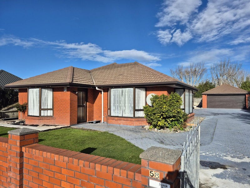 58 Prestons Road, Redwood, Christchurch - Carousel 1