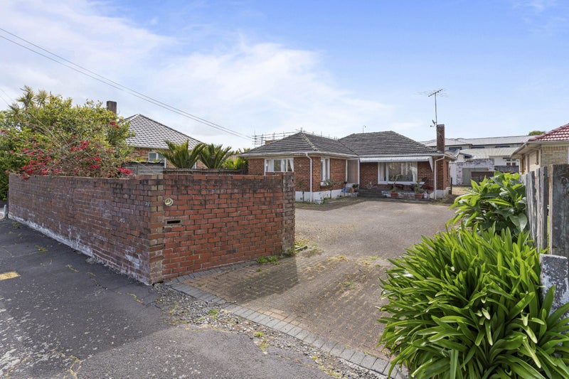 312 Sandringham Road, Sandringham, Auckland - Carousel 2