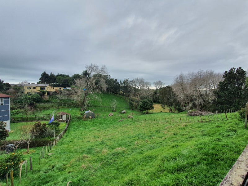 133 Barrett Road, Whalers Gate, New Plymouth - Carousel 7