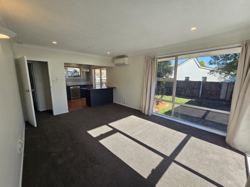 6B Parklands Drive, Huntsbury, Christchurch - Carousel 2