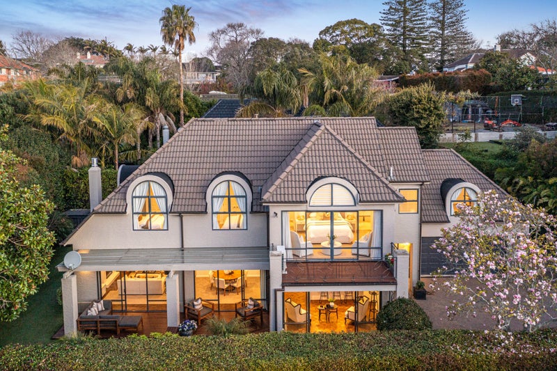 27B Upland Road, Remuera, Auckland - Carousel 1