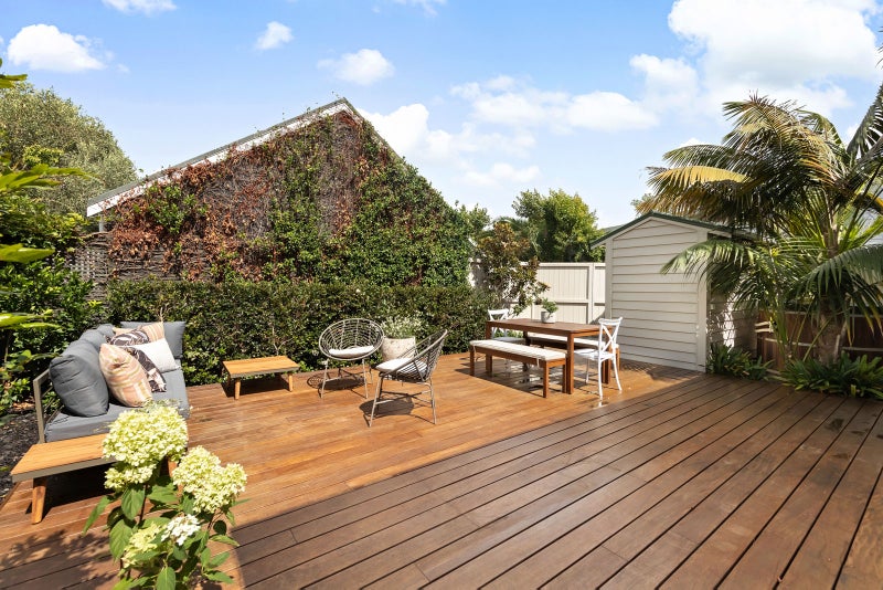 1/39 Dexter AV, Balmoral, Auckland - Carousel 4