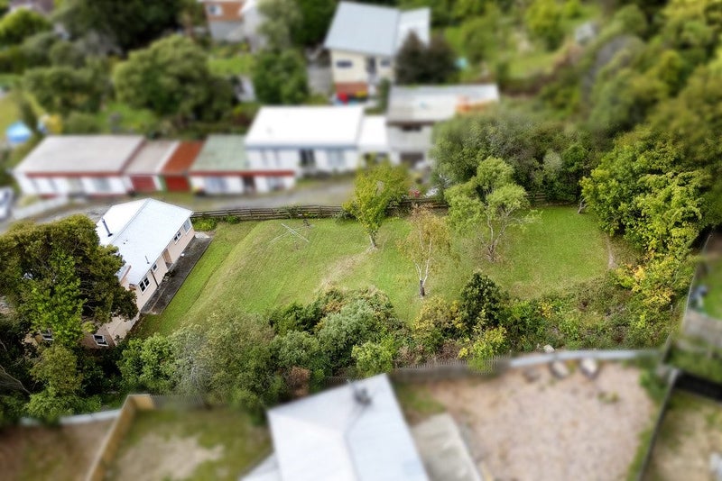 111 Stokes Valley Road, Stokes Valley, Lower Hutt - Carousel 26