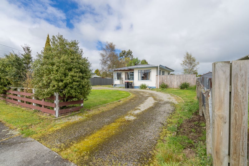 11 Bangor Street, Mataura, Mataura - Carousel 1