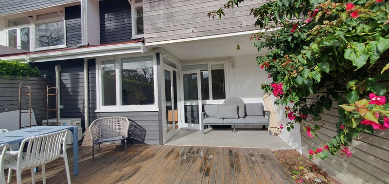 2/49 Curran Street, Herne Bay, Auckland - Carousel 1