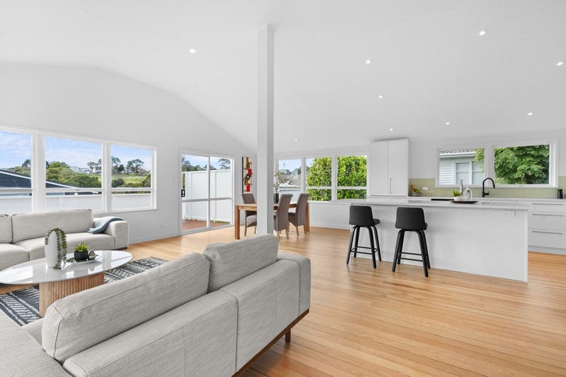 154 Gowing Drive, Meadowbank, Auckland - Carousel 2