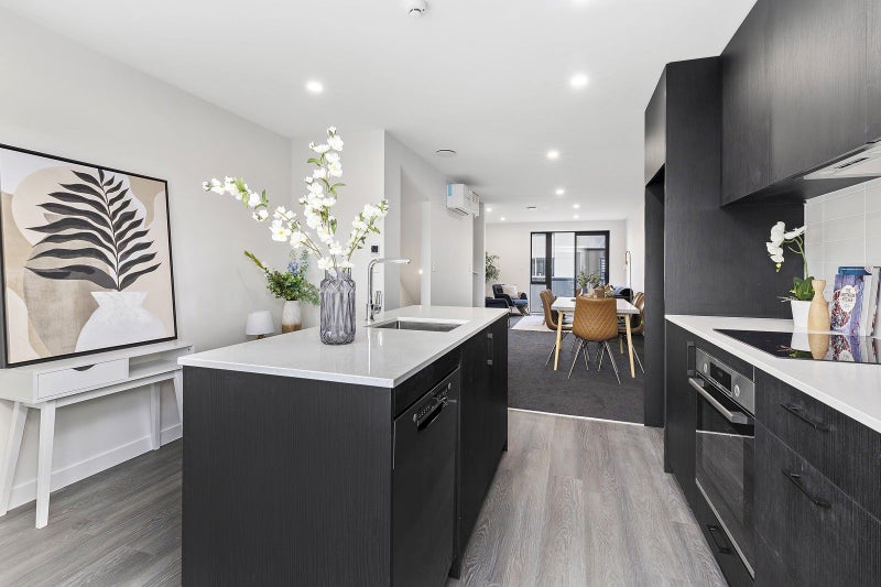 31 Ara Paiwhenua, Tawa, Wellington - Carousel 1