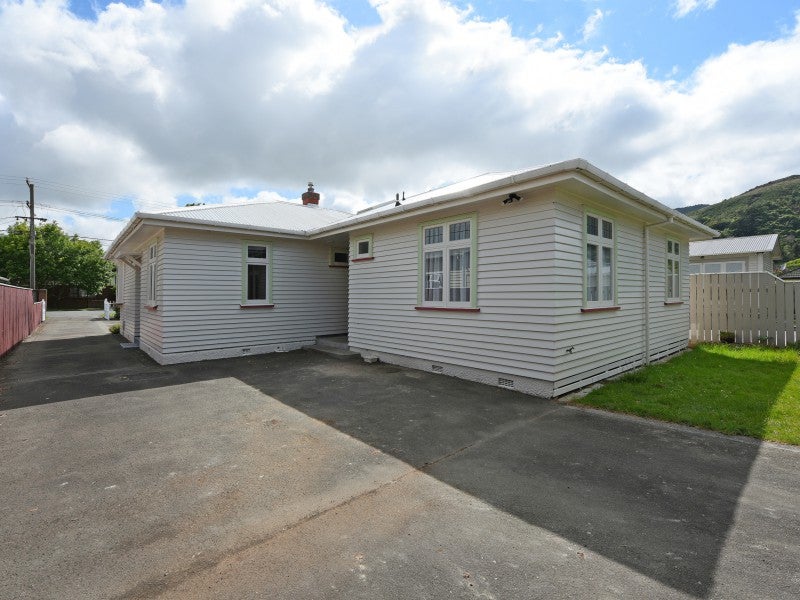 24 Rossiter Avenue, Waterloo, Lower Hutt - Carousel 18