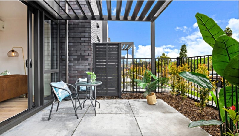 18 Pohatu Lane, Saint Johns, Auckland - Carousel 1