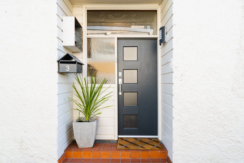 3 Silverton Street, Andersons Bay, Dunedin - Carousel 1