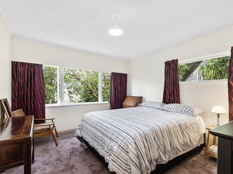 70 Mairangi Road, Wadestown, Wellington - Carousel 1