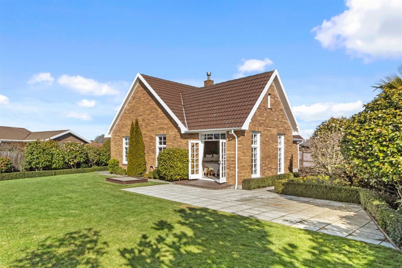 9A Blairdon Place, Bishopdale, Christchurch - Carousel 1