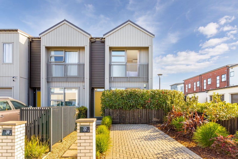 32 Kauri Amber Road, Westgate, Auckland - Carousel 2