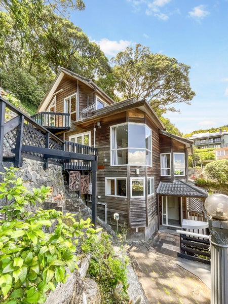 2A Hillside Crescent North, Mount Eden, Auckland - Carousel 1