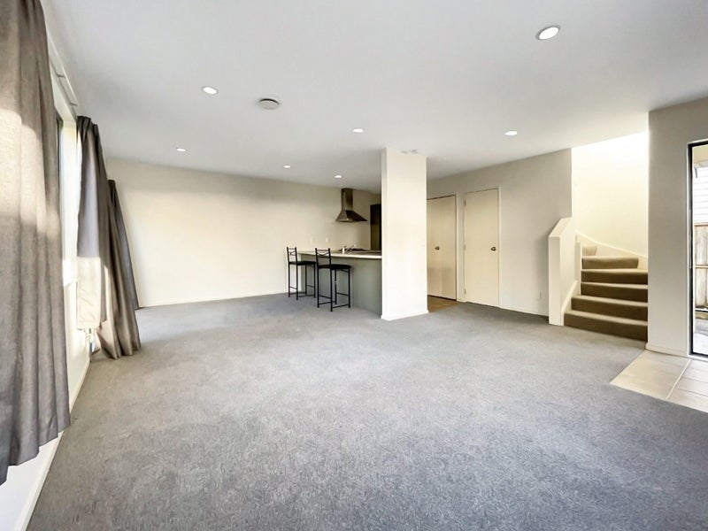 12B Frankmoore Avenue, Johnsonville, Wellington - Carousel 2