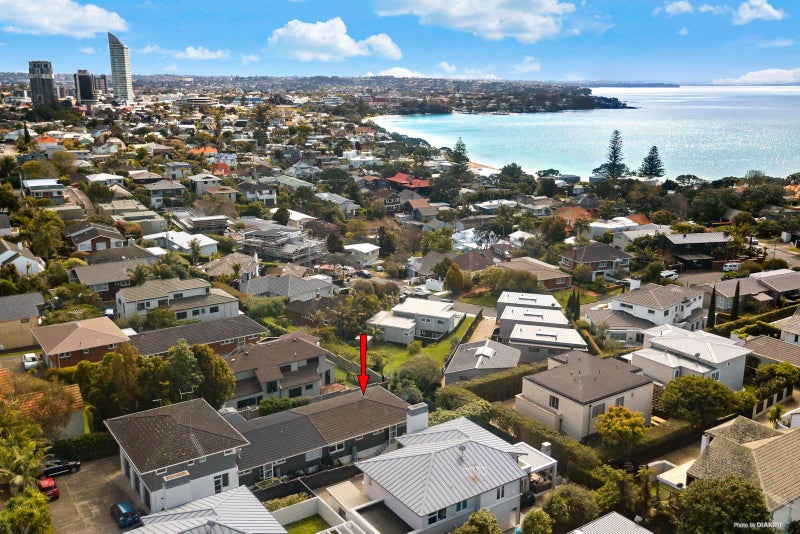 3/254 Lake Road, Hauraki, Auckland - Carousel 2