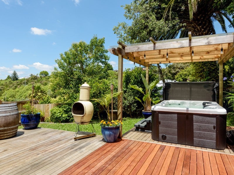 4A Coventry Street, Judea, Tauranga - Carousel 1