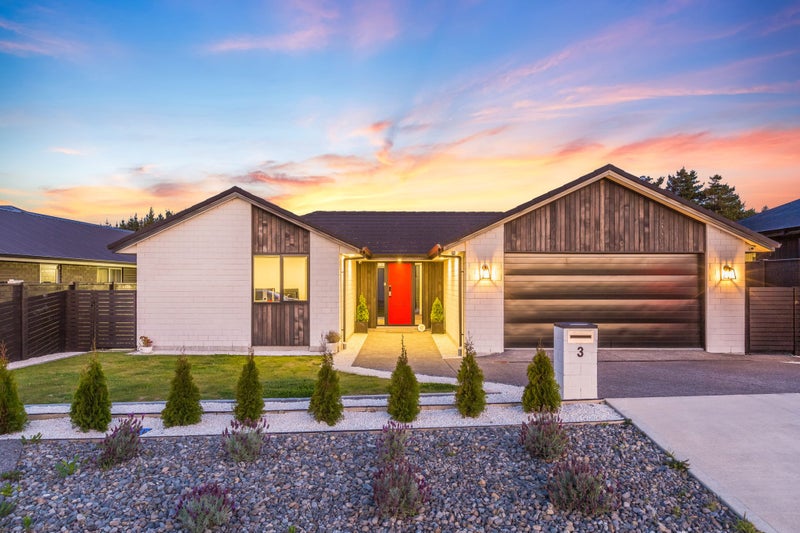 3 Foremast Place, Whitby, Porirua - Carousel 1