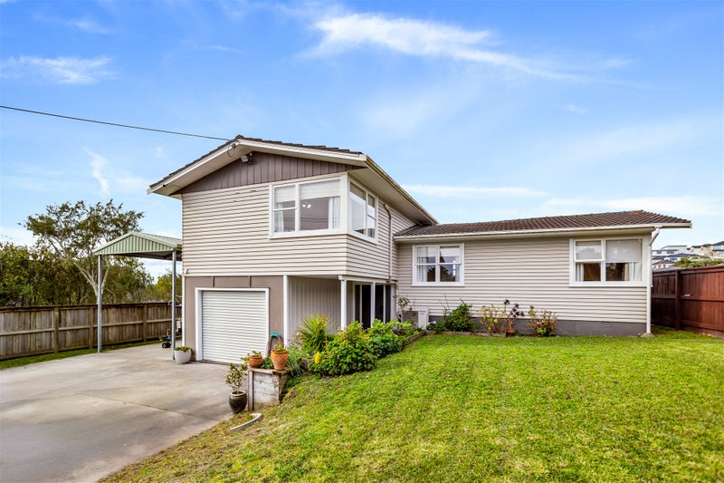 62A Simpson Road, Ranui, Auckland - Carousel 1