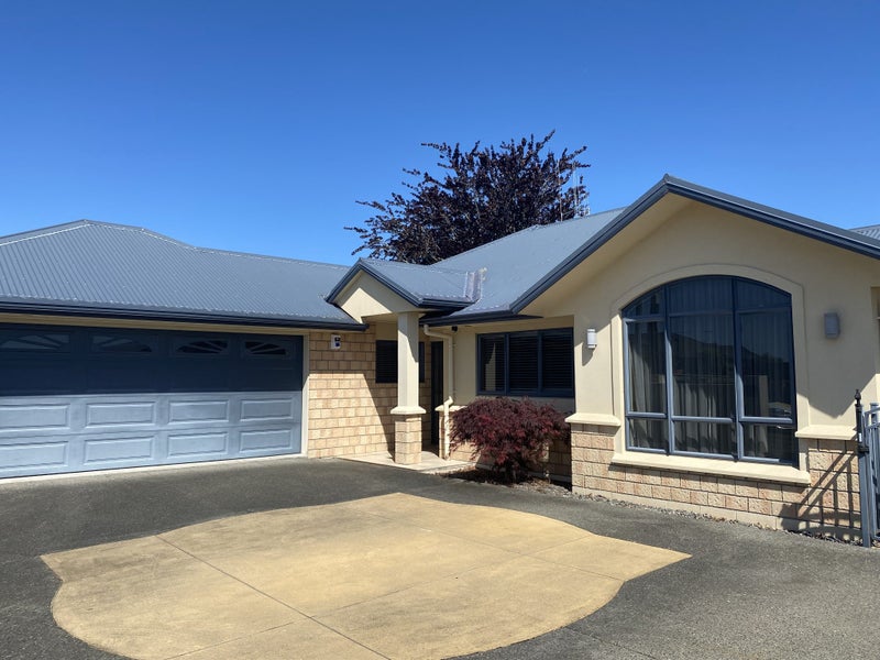 77 Rototuna Road, Rototuna, Hamilton - Carousel 1