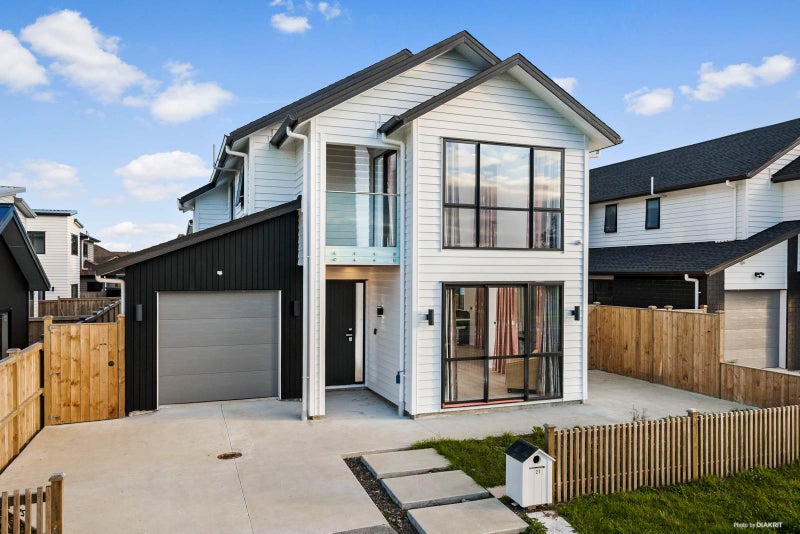 21 McCaw Avenue, Whenuapai, Auckland - Carousel 1