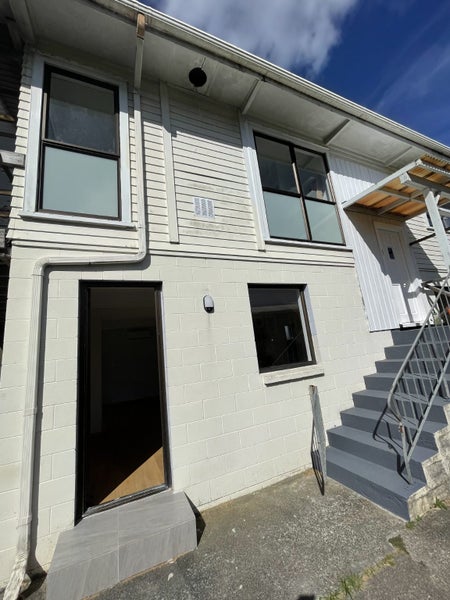 158 Methuen Road, New Windsor, Auckland - Carousel 9