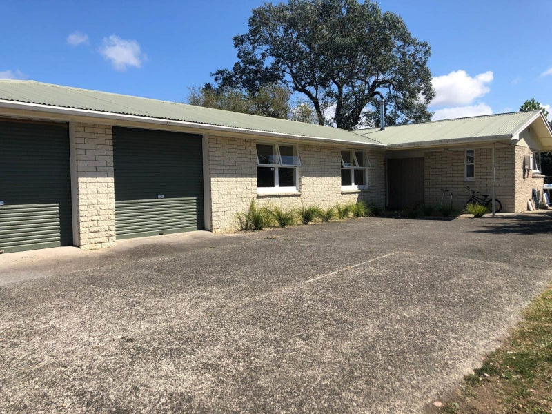 12 Horseshoe Bush Road, Albany - Carousel 1