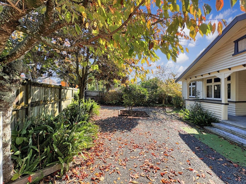 17 Fow Street, Hamilton Central, Hamilton - Carousel 2